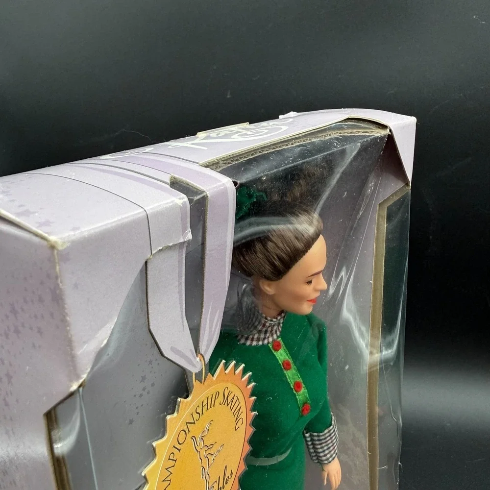 Playmates Katia Doll Championship Ice Figure Skating Collectible 1997‎ Vtg NIB